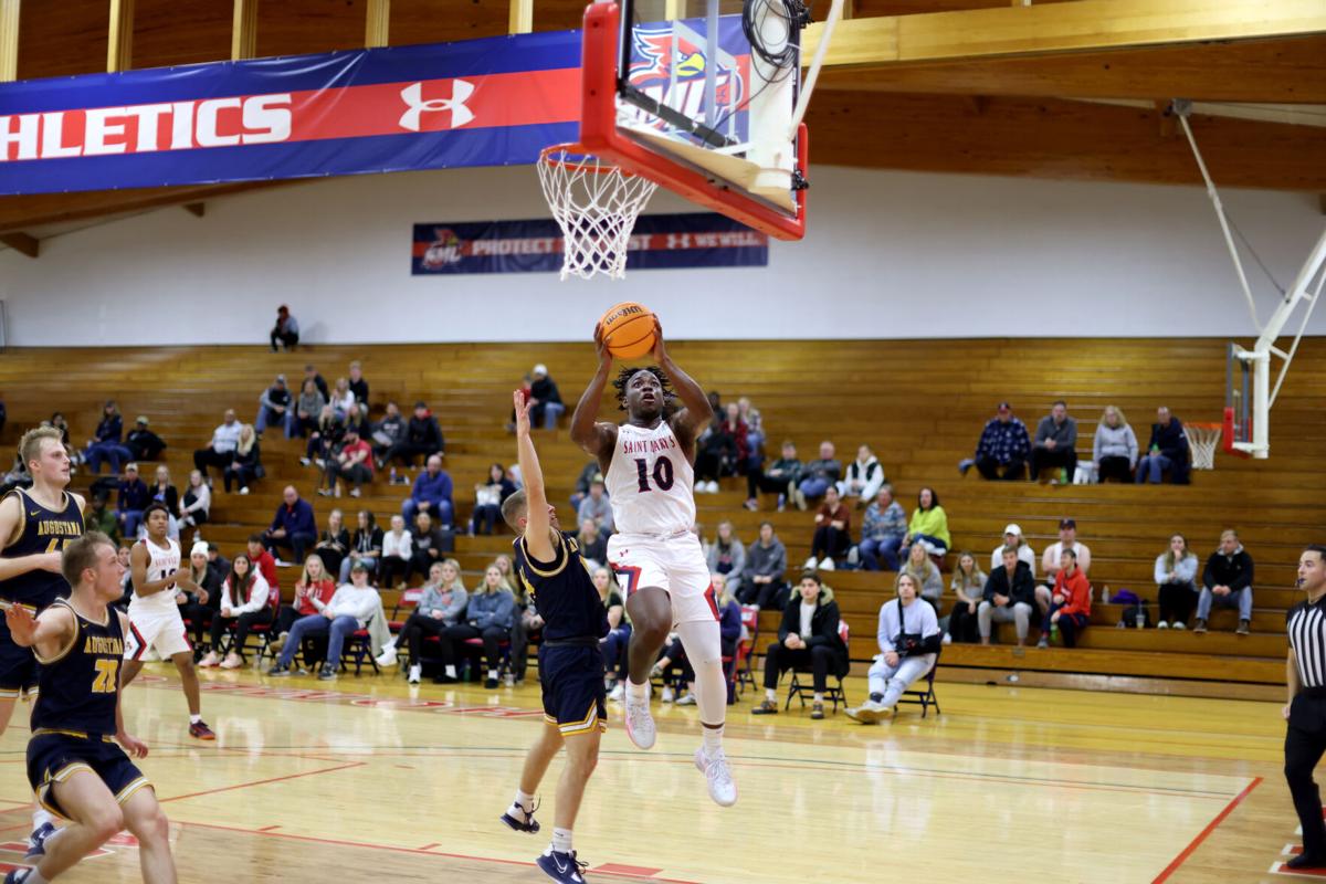 Men's Basketball Bested by Buzzer Beater - St. Mary's University Athletics