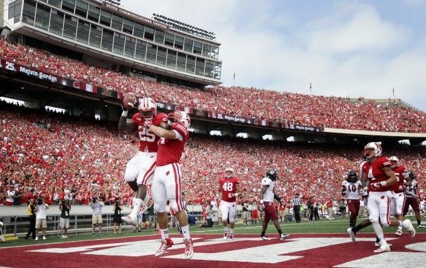 Badgers football: Derek Watt a man of many positions