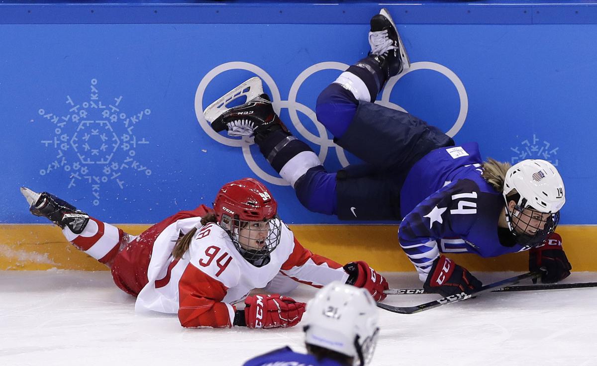 U S Canada Both Improve To 2 0 With First Olympic Women S Hockey
