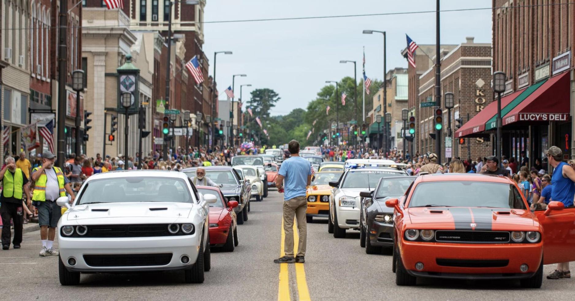 Tourism rebounds in big way across Wisconsin, Minnesota - Vimarsana News