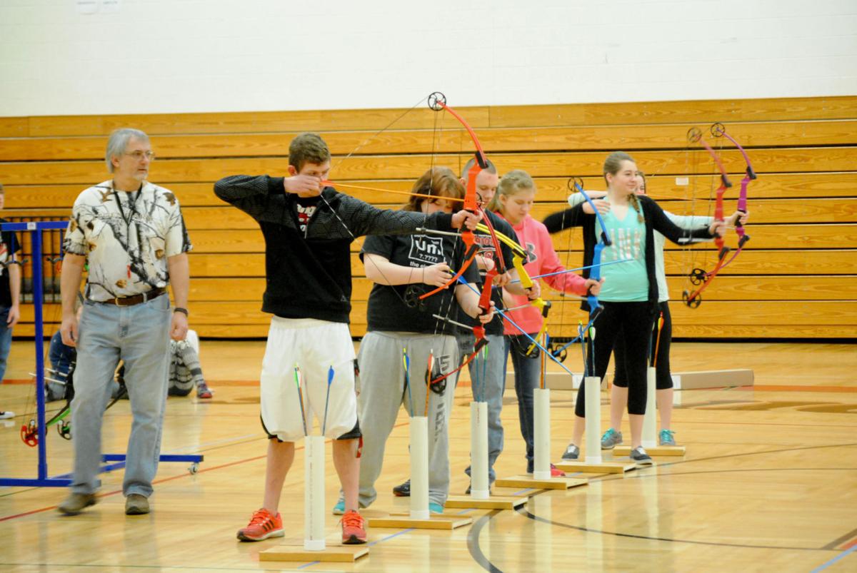 Bangor debuts archery program