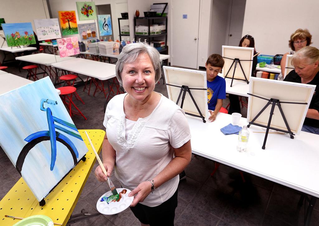 Sparta Native Returns Opens Grantie Anne S Studio Business