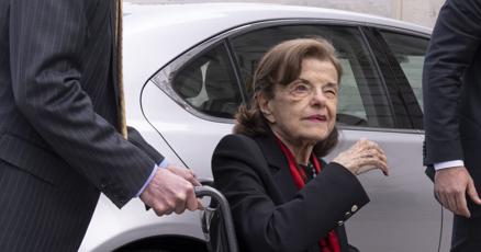 Feinsteins office details previously unknown complications from shingles illness Feinsteins office details previously unknown complications from shingles illness