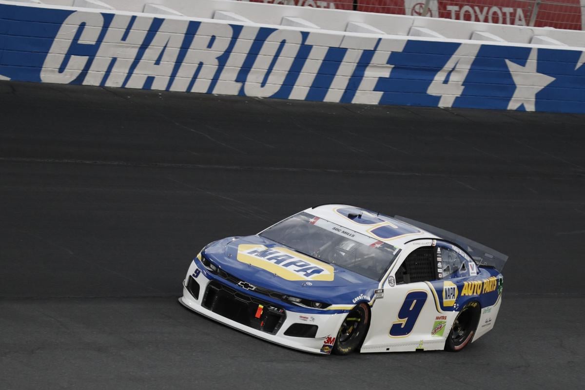 Scott Fowler Chase Elliott Better Watch Out For Locusts Nascar Gods Are Unhappy With Popular Driver Lacrossetribune Com