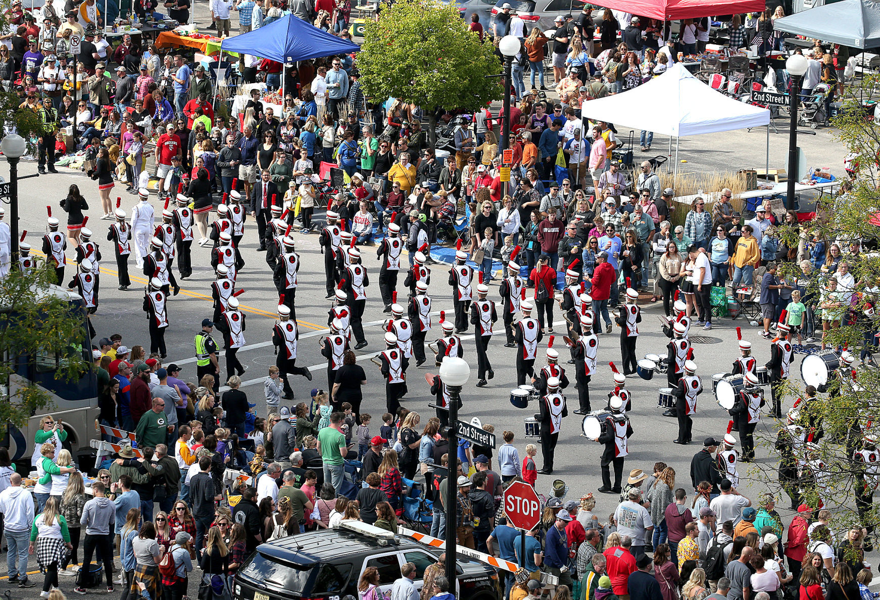 From Tribune Files: 2019 Oktoberfest Maple Leaf Parade In La Crosse ...