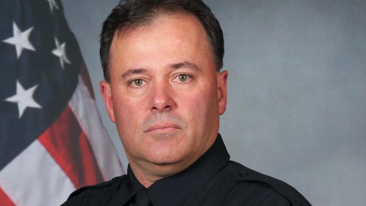 Judge gives man life in prison without chance for parole for killing Racine police officer - Vimarsana News