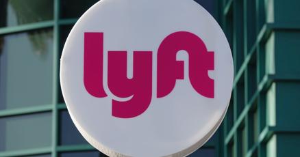 Lyfts new CEO tackles a job requiring some heavy lifting Lyfts new CEO tackles a job requiring some heavy lifting