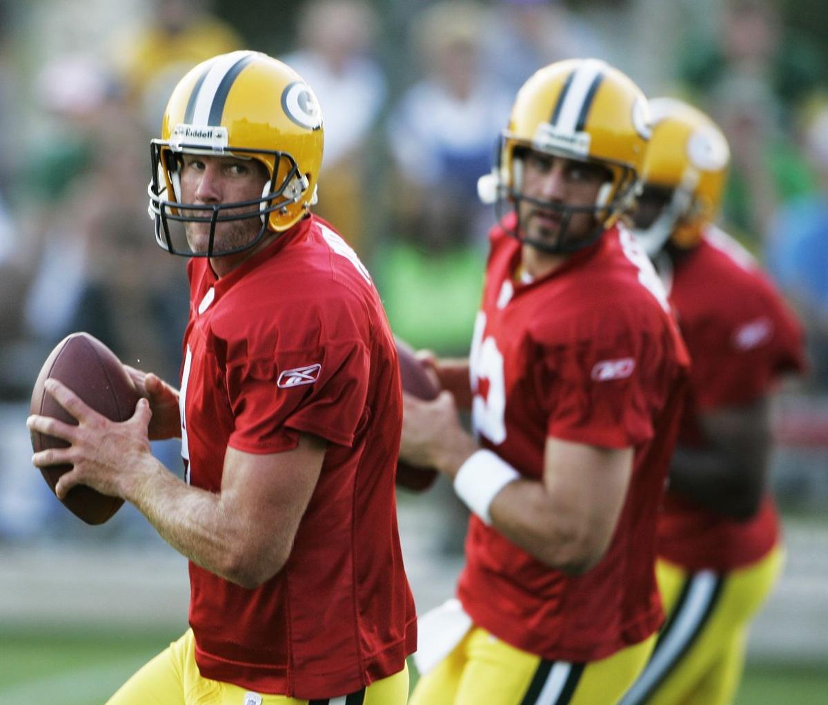Little Green Bay Has 3 Of The Game S Best Qbs Columns Lacrossetribune Com