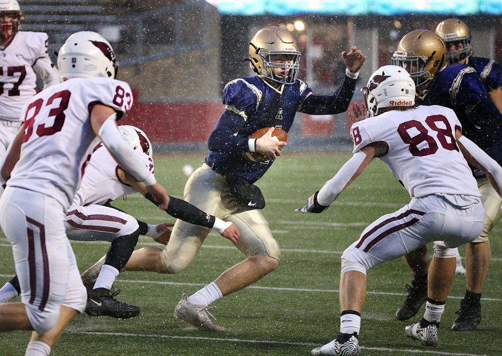 AllTribune football La Crosse Aquinas quarterback Jackson Flottmeyer