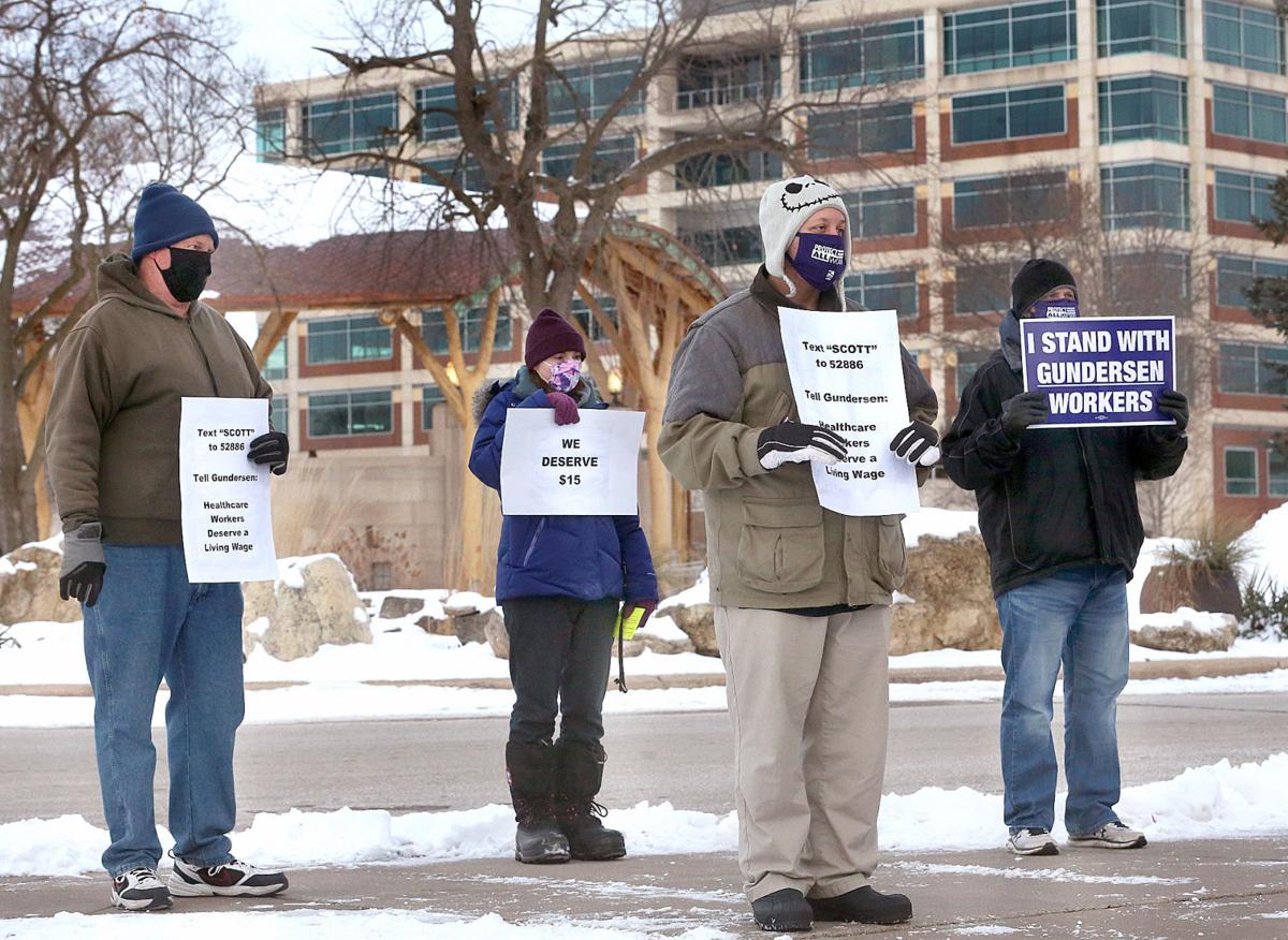 Gundersen workers ask for $15
