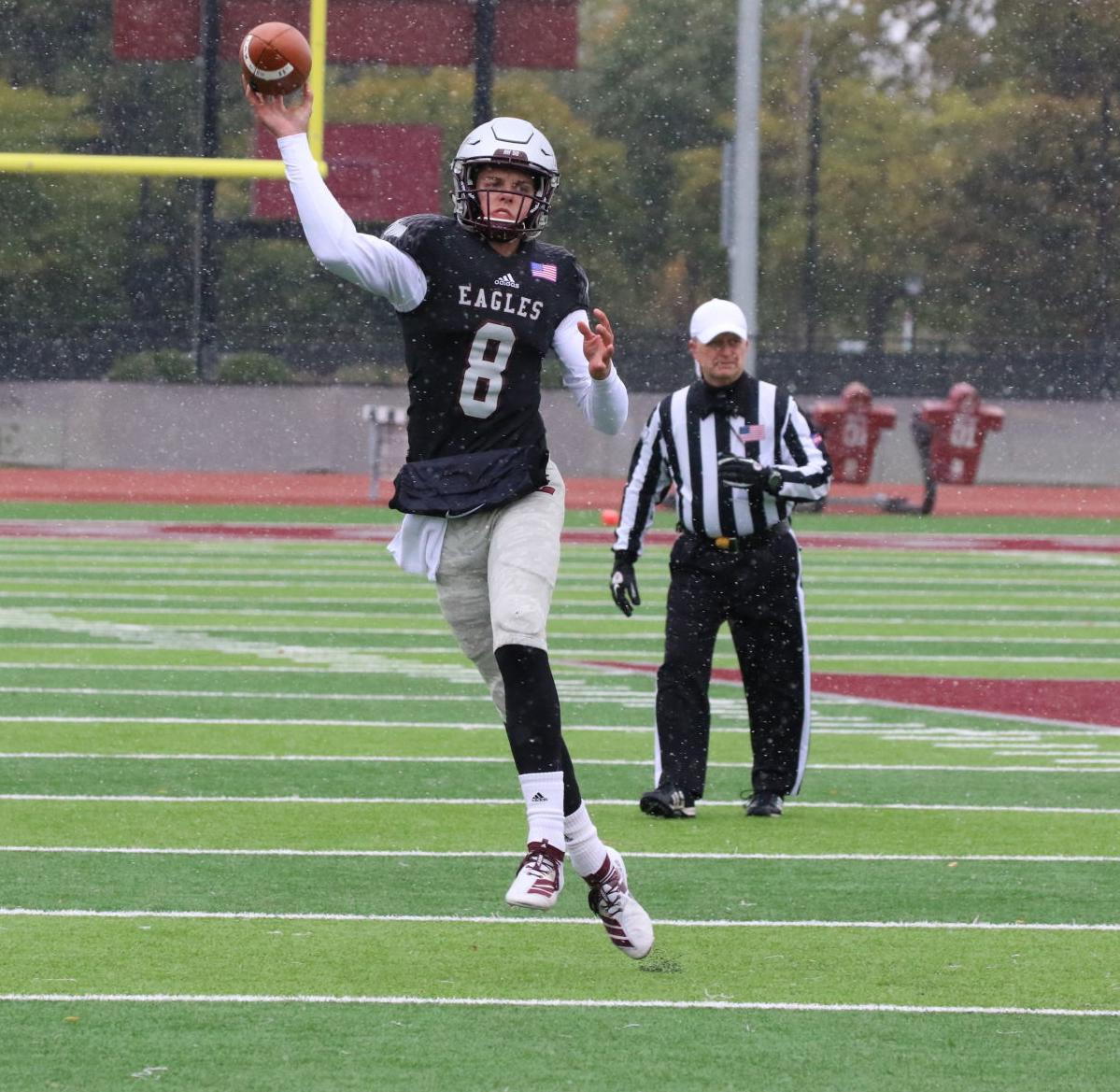 UWLa Crosse football Evan Lewandowski shines in win over Stout