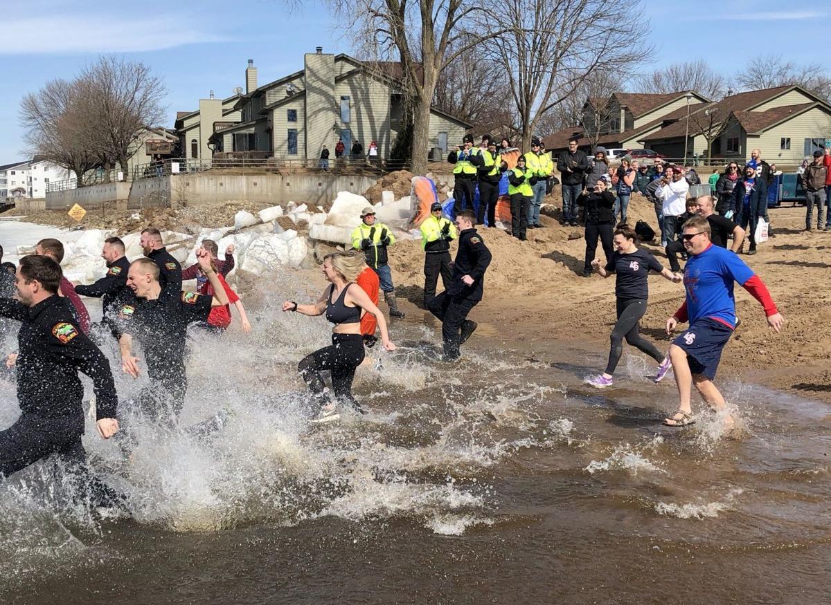La Crosse Polar Plunge participants warmer temps for Special