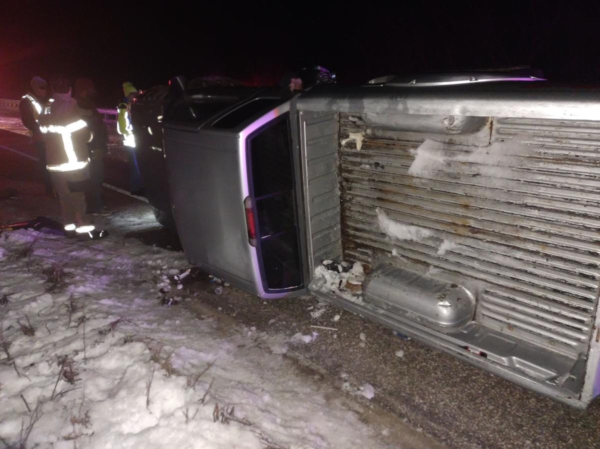 Viola woman taken into custody for OUI following crash