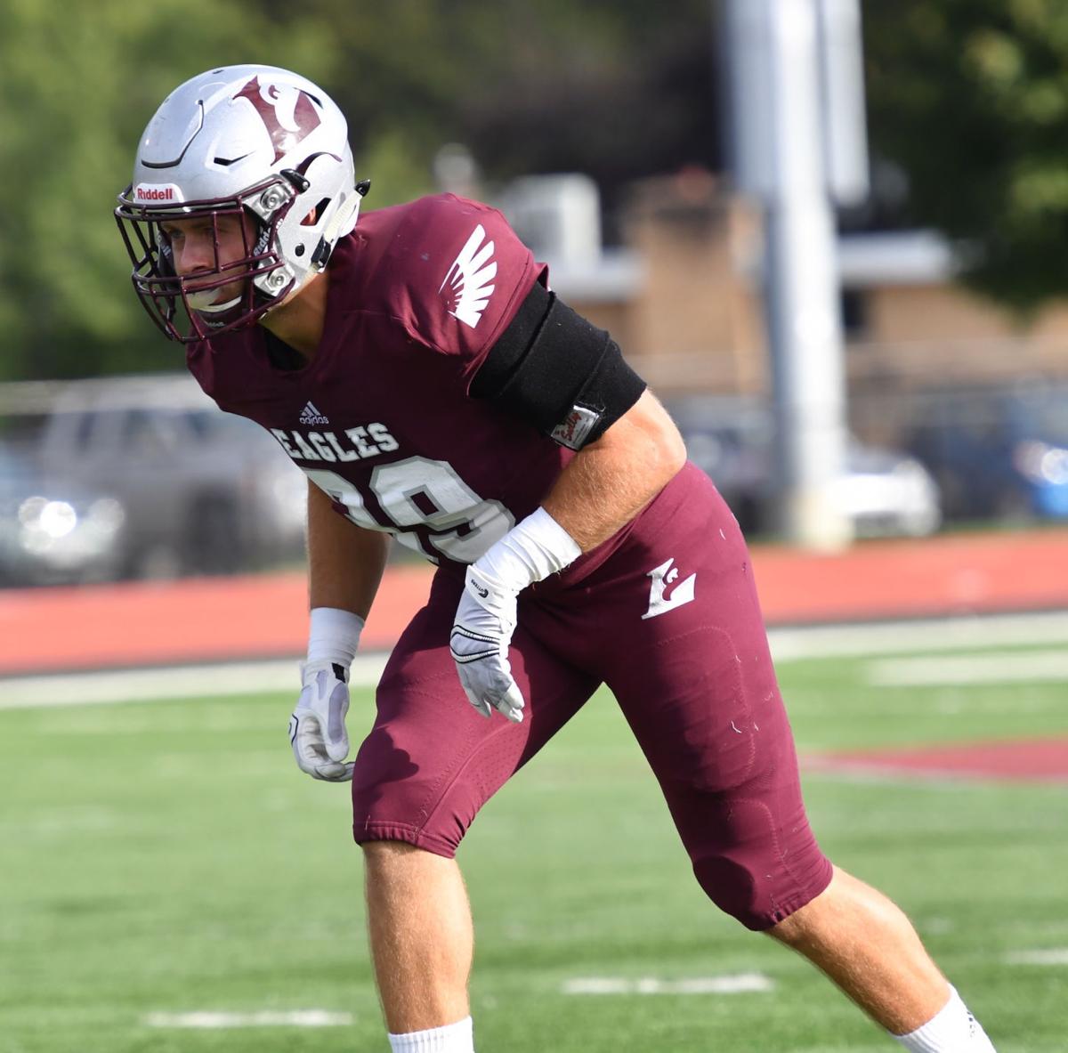 Uw La Crosse Football Ryan Weber S Leadership Started In Prep