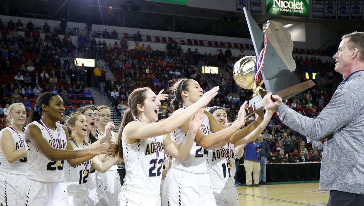 La Crosse Aquinas celebration