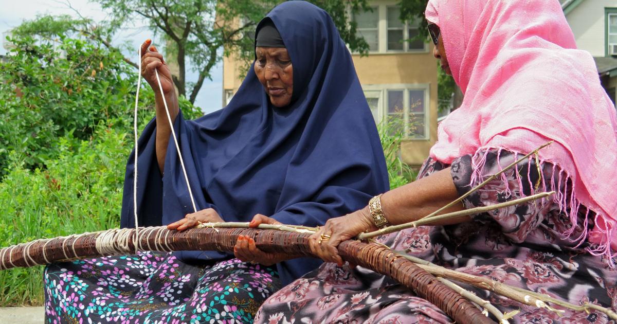 Somali museum re-creates nomads' traditional shelter