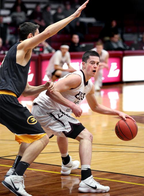 Uw La Crosse Basketball Brendon Manning Off To Hot Start College Lacrossetribune Com