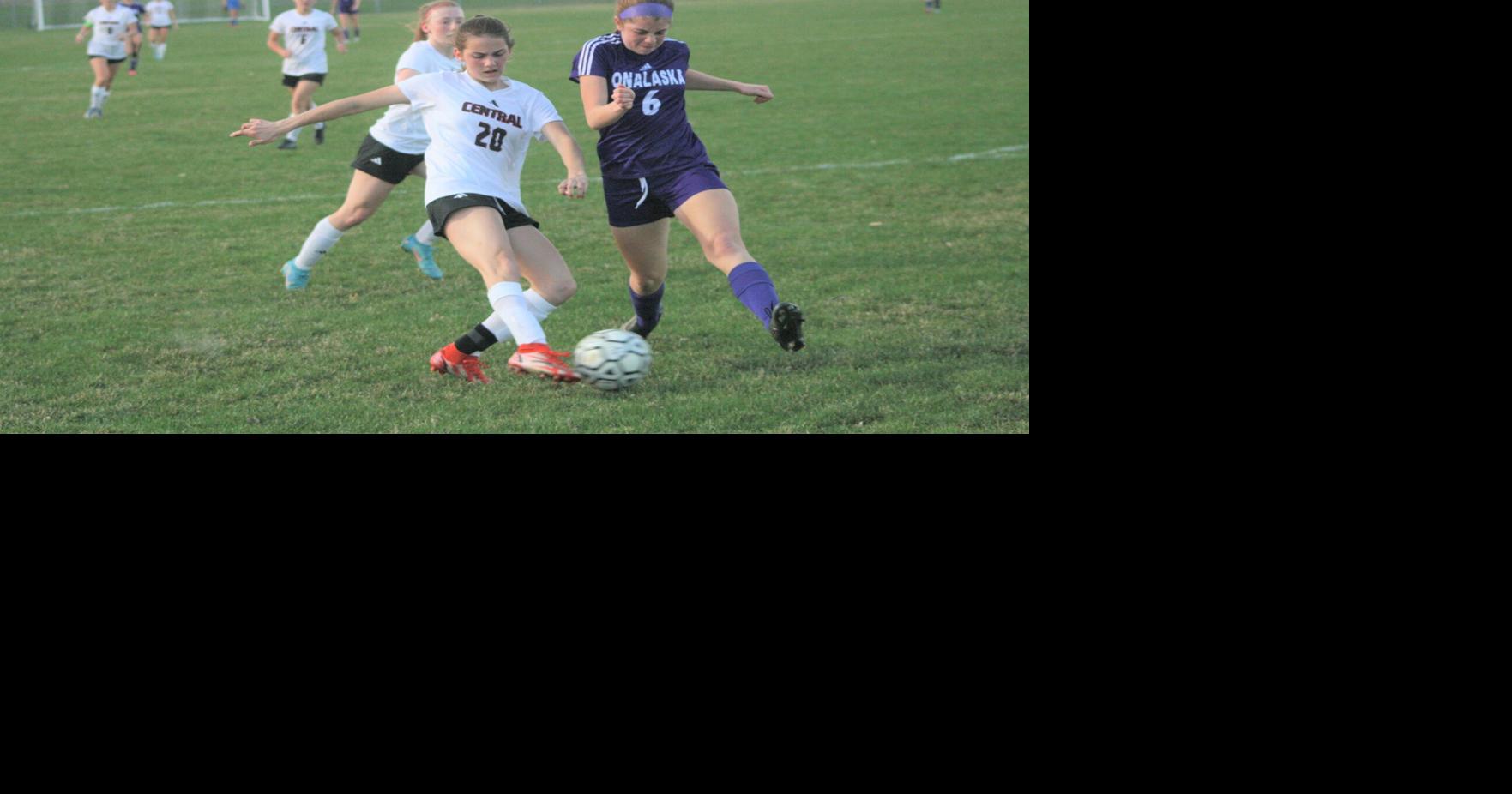High school girls soccer La Crosse Central aggressive in 11 tie with