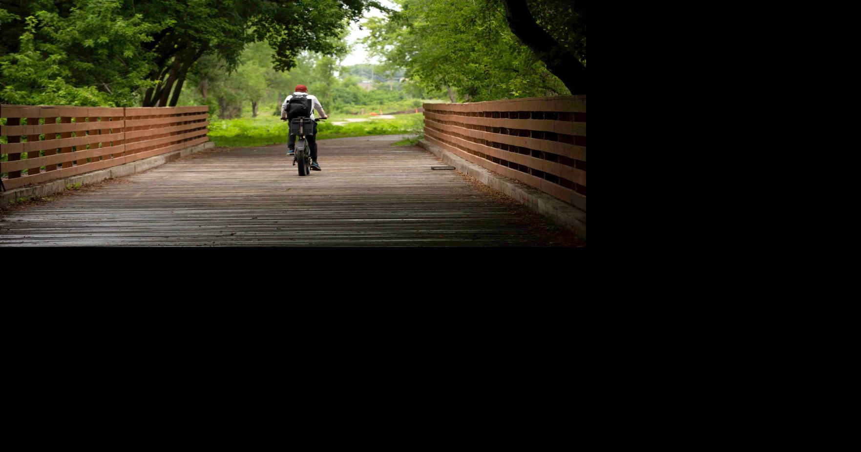 La Crosse earns national recognition for cycling friendliness as shared bicycle fleet grows