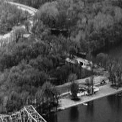 Things That Matter The Banner That Launched The Cass Street Bridge Local News Lacrossetribune Com