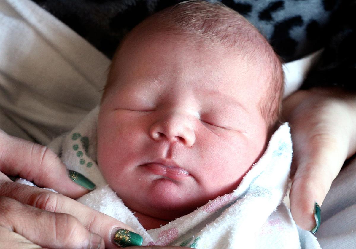 8 pound 13 5 ounce Boy La Crosse s First Baby Of 2018 Local 8-pound-13-5-ounce-boy-la-crosse-s-first-baby-of-2018-local