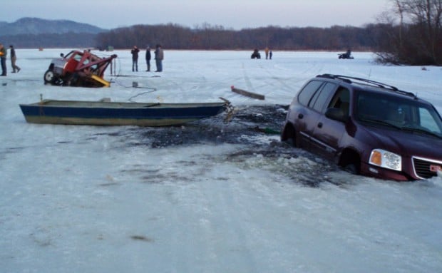 SUV goes through Lake Onalaska ice