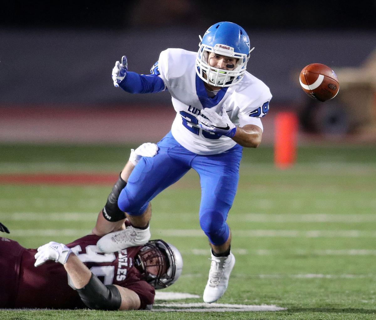 UW La Crosse Football Eagles Defense Off To Strong Start College 