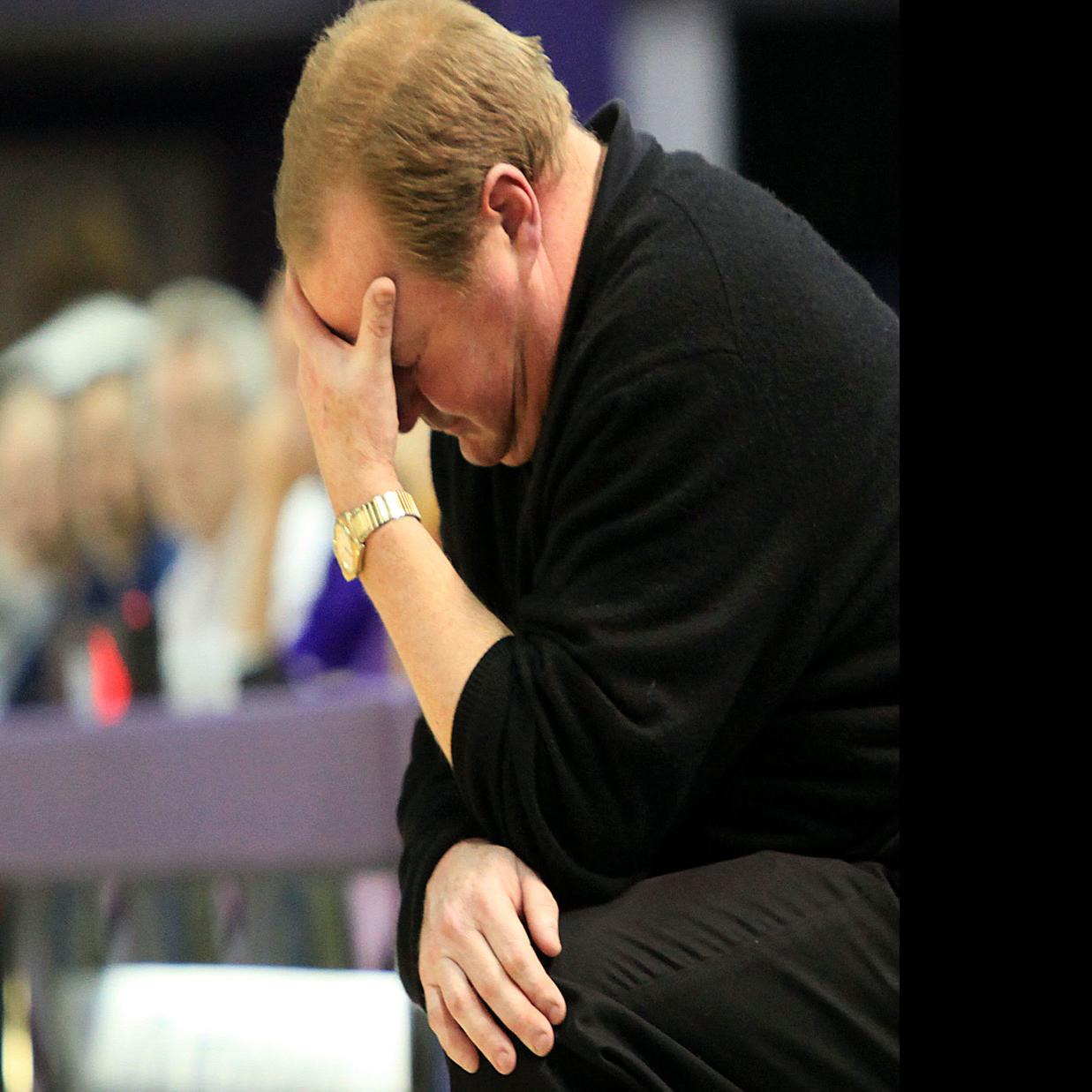 Player Wsu Men S Basketball Coach Made Drunken Sexual Advances