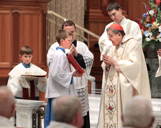 Photos: Cardinal Burke at Shrine of Our Lady Guadalupe ...