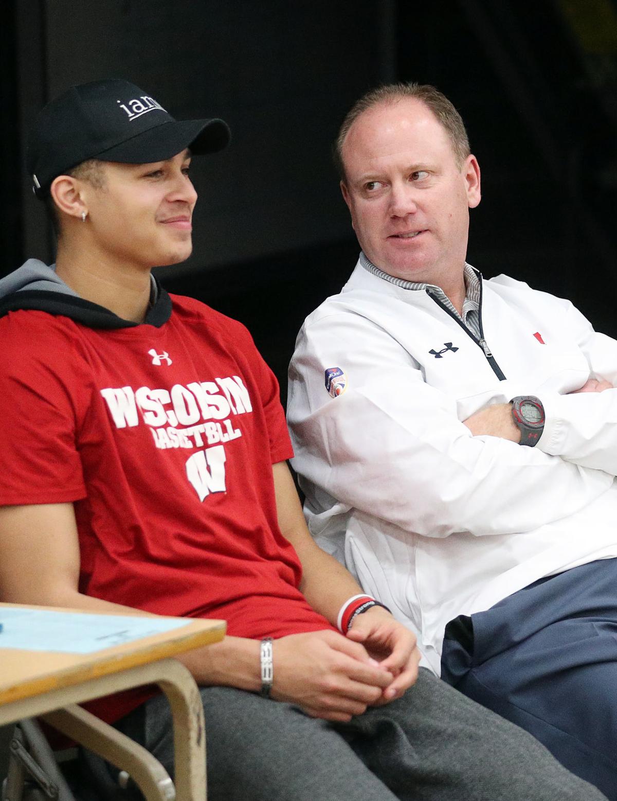 High school basketball: La Crosse Central throttles Hudson, with Badgers' coach Greg ...1200 x 1557