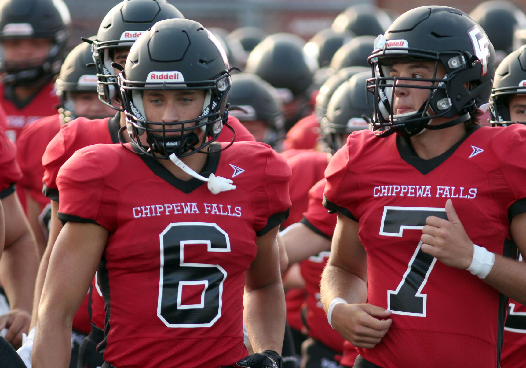 IN PHOTOS Chi Hi football tops Holmen in opener 8 17 23