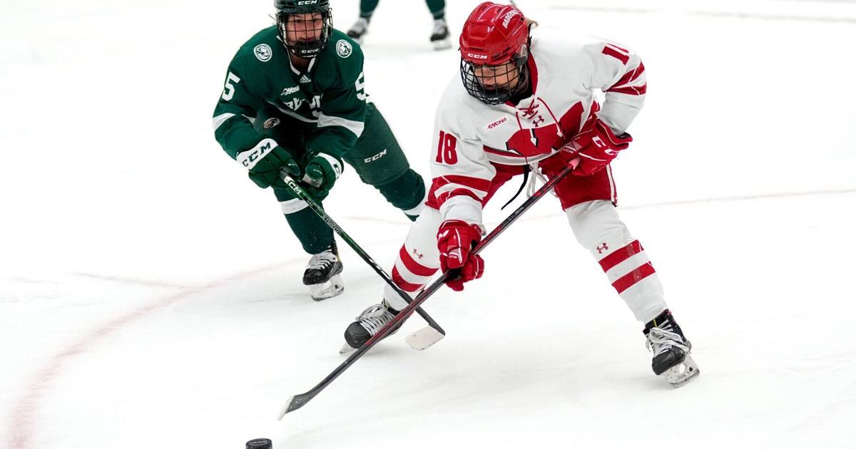 Kirsten Simms' third-period goal for Wisconsin puts down Minnesota State's rally hopes