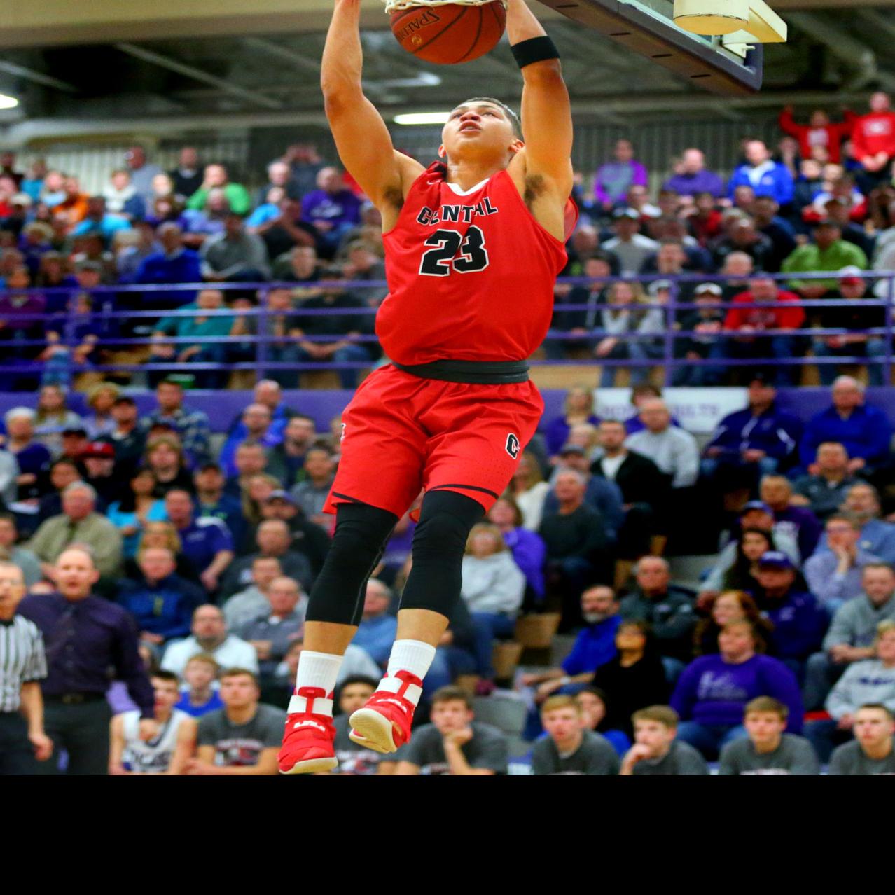 La Crosse Central Graduate Kobe King Announces Decision To Leave