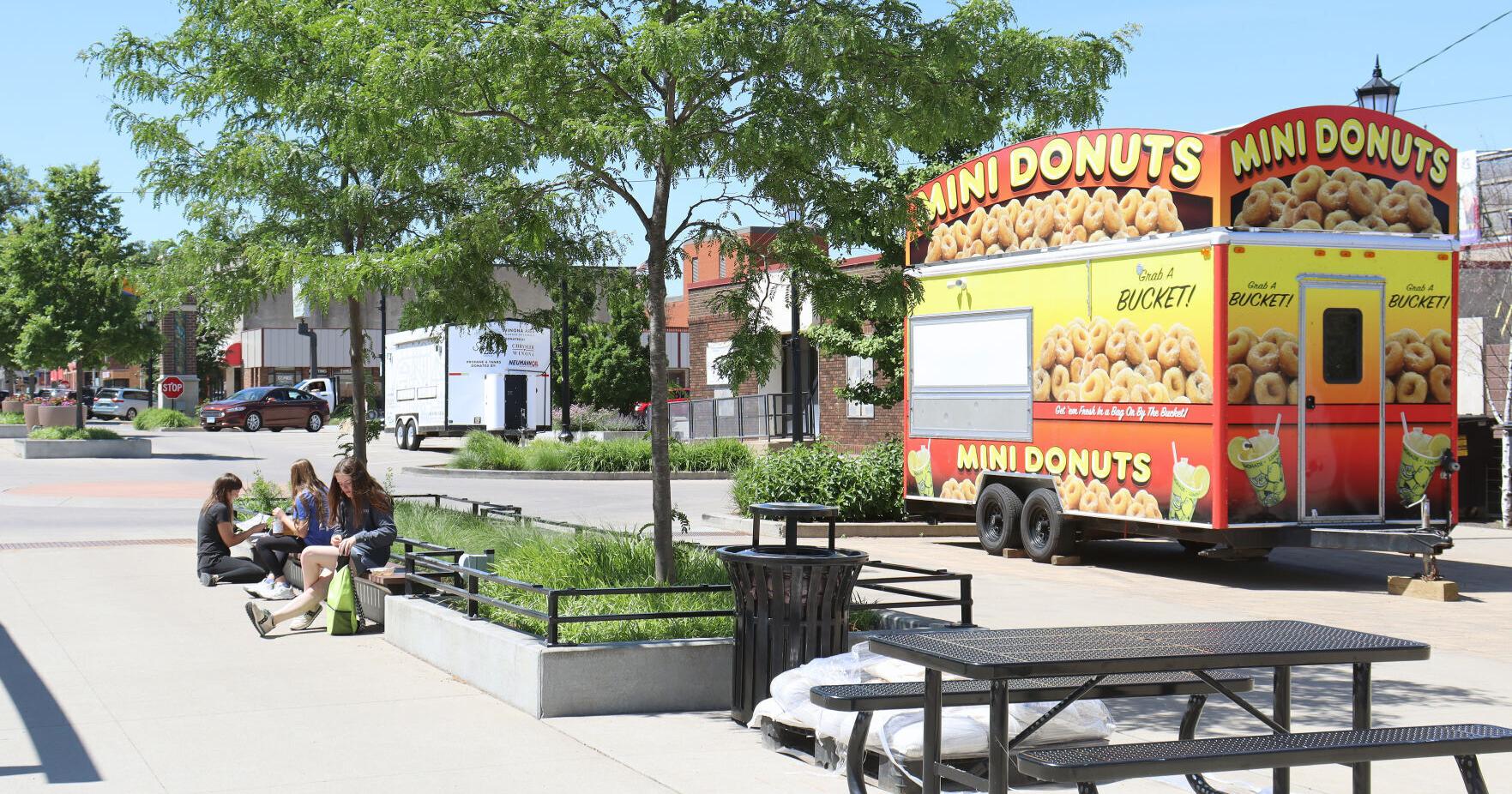Downtown construction doesn't deter Steamboat Days - Vimarsana News