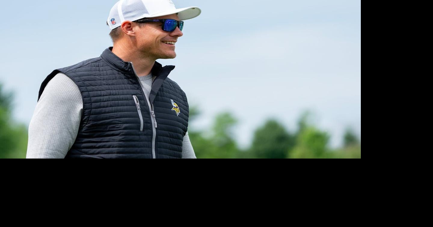 Vikings coach Kevin O’Connell encourages open dialogue in starting QB competition