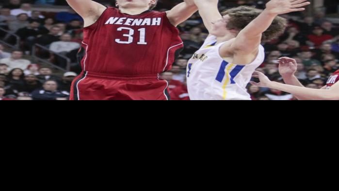 Photos Neenah Rockets Past Mukwonago In Division 1 Semifinal