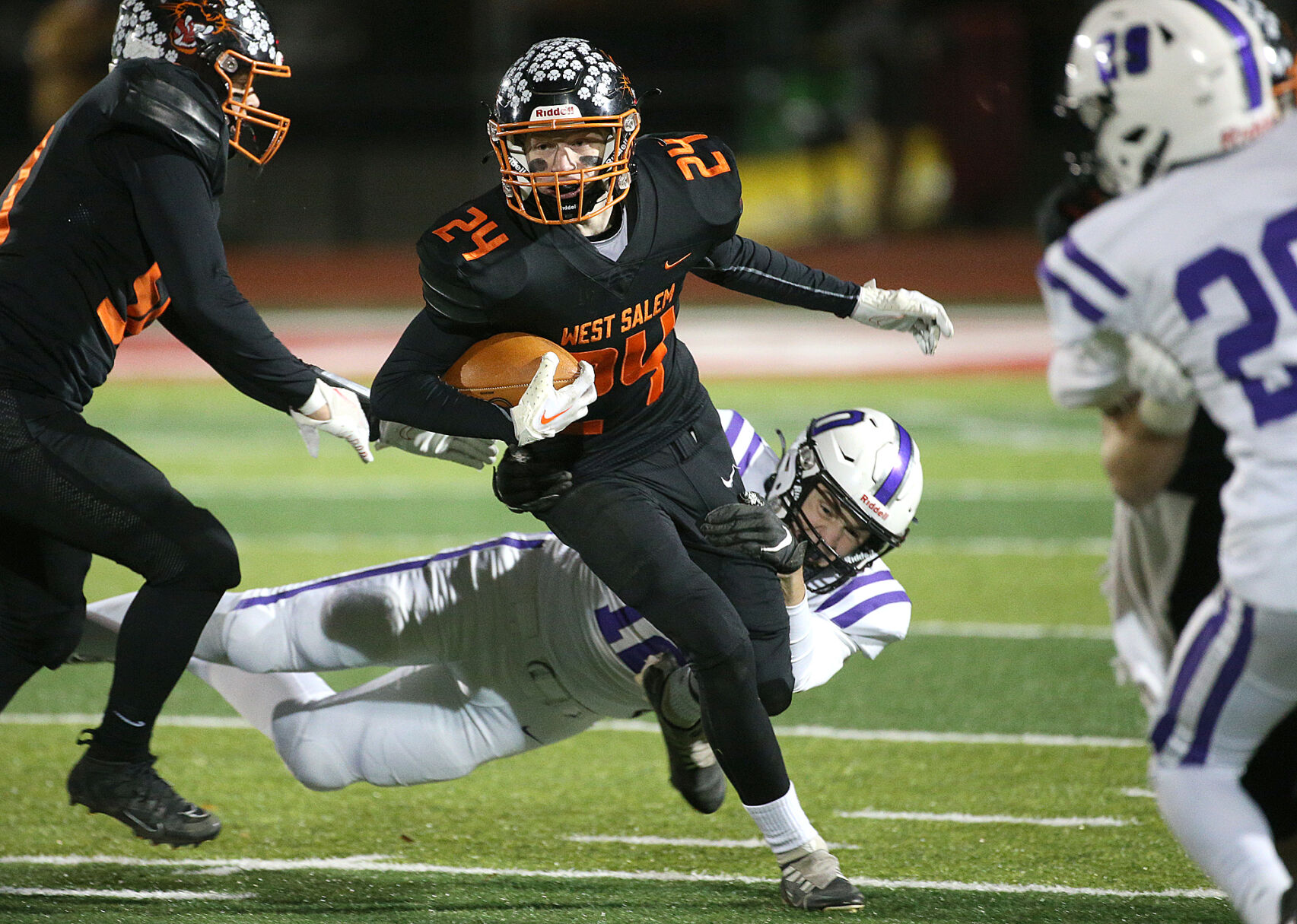 High School Football: Coulee Region Players Earn WFCA All-State Recognition