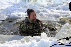 Women brave Fort McCoy cold-weather course