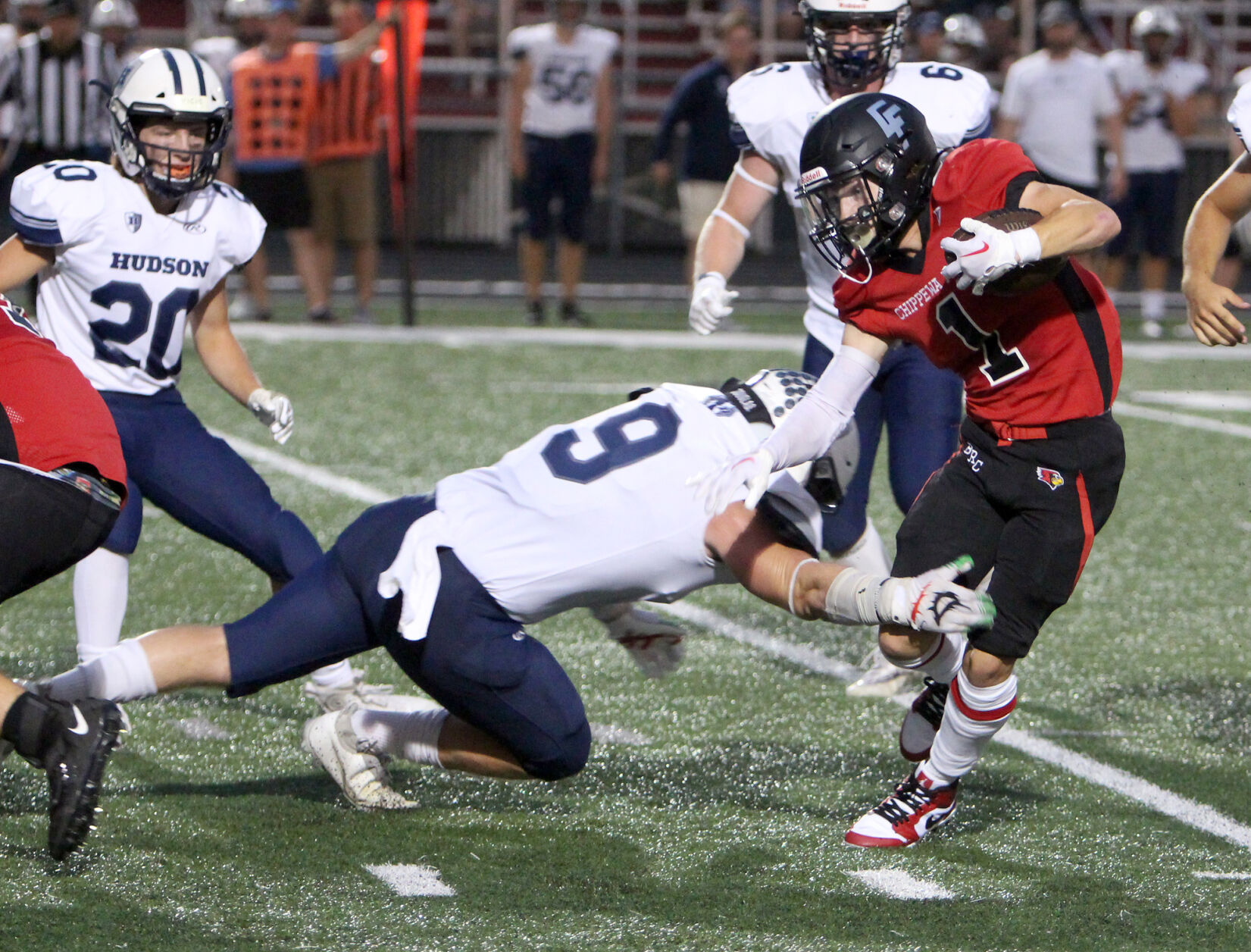 Prep Football Hudson grinds out victory over Chi Hi in battle of