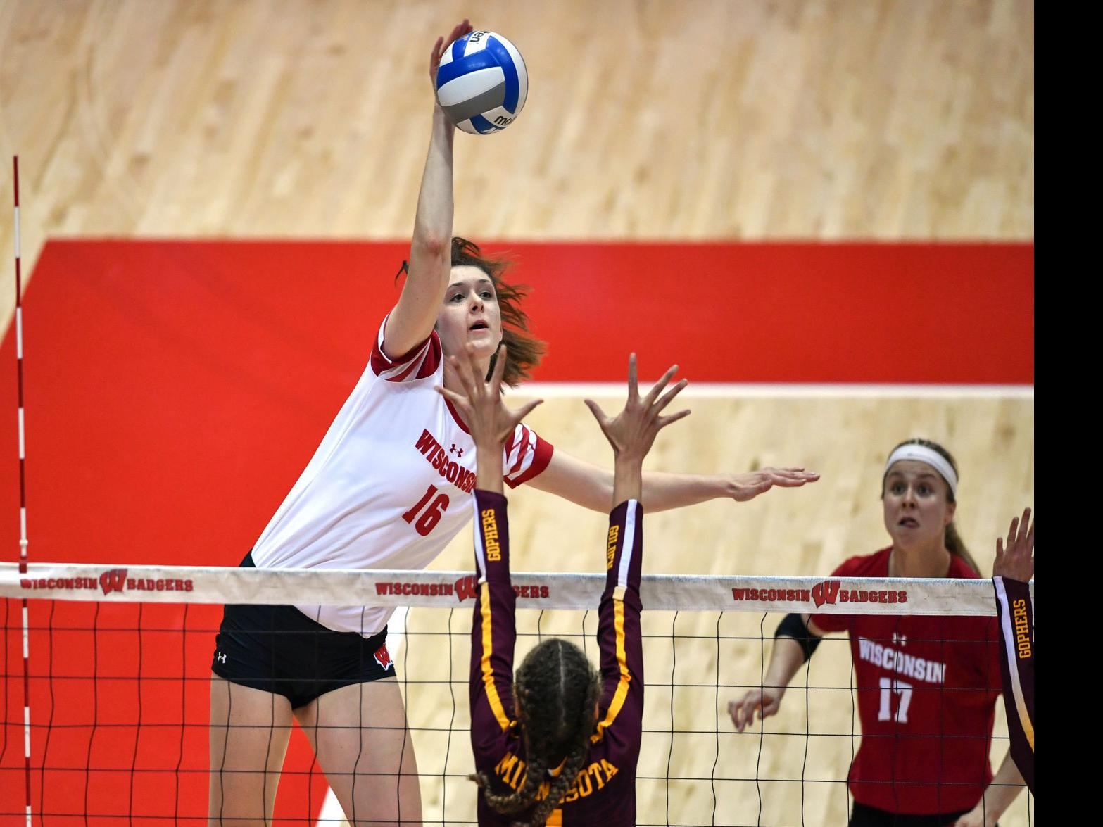 Dana Rettke Relishes Chance To Show Her Versatility With Uw Volleyball Team College Sports Lacrossetribune Com