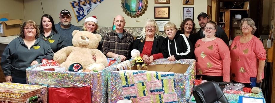 Westby Rod and Gun fundraiser helps brighten Christmas for children