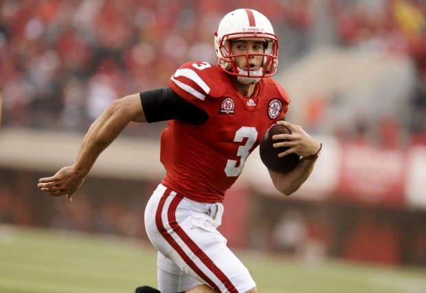 Ohio State to wear black uniforms when they host Nebraska on November 3