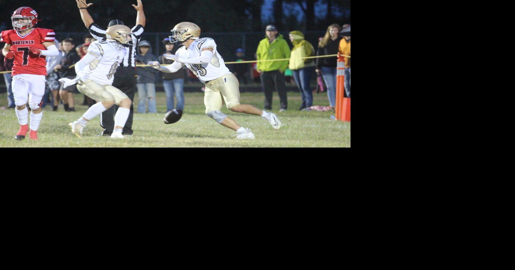 High school football La Crosse Aquinas battles Westby for Coulee