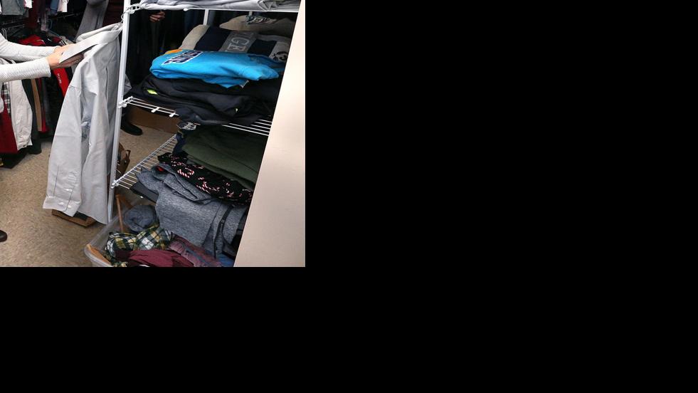 Uw La Crosse S Campus Thread Provides Clothing For Students In