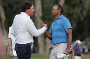 Tiger Woods chastises Phil Mickelson for his Saudi viewpoint