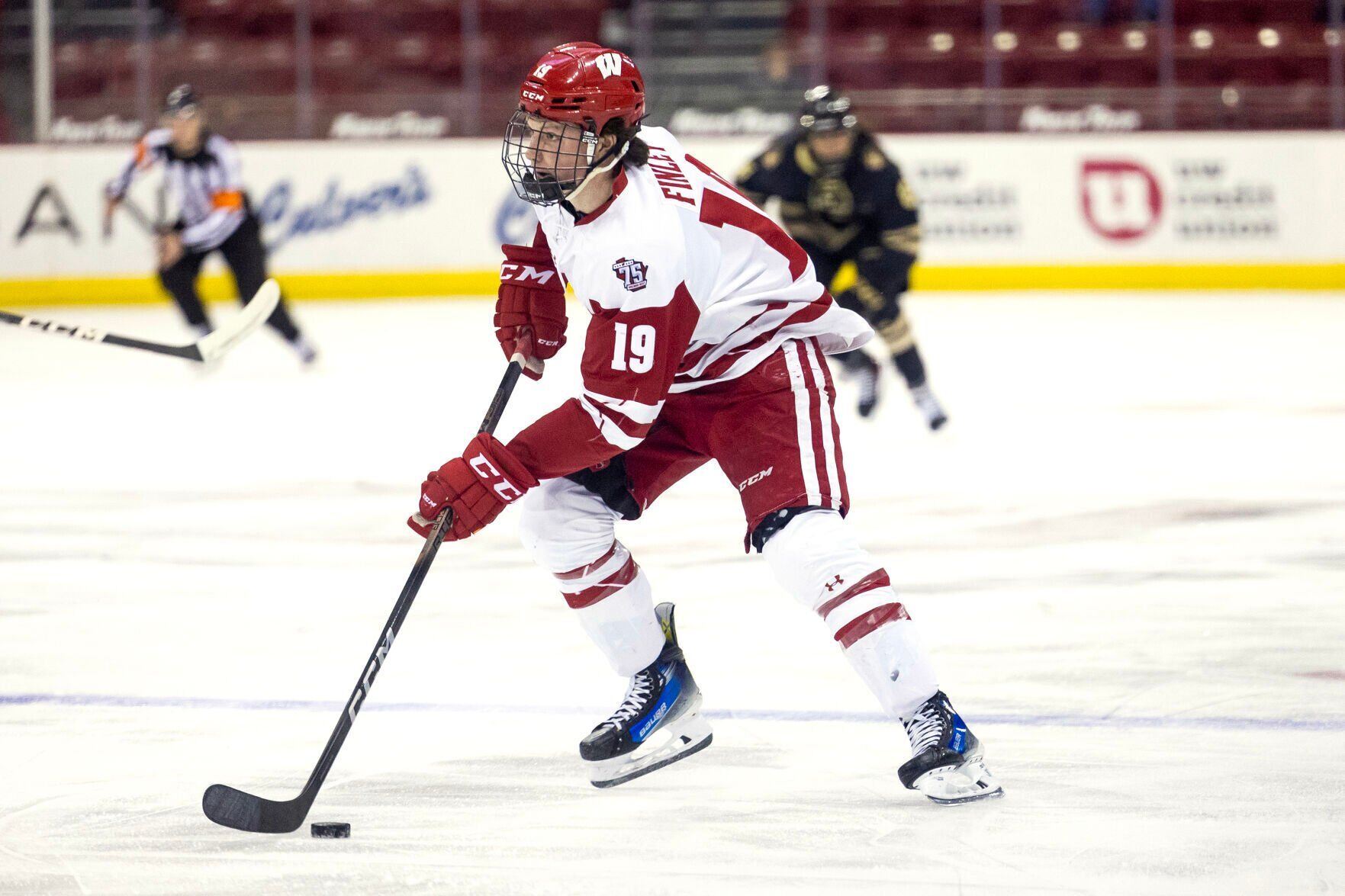 Wisconsin badgers hockey live stream online free