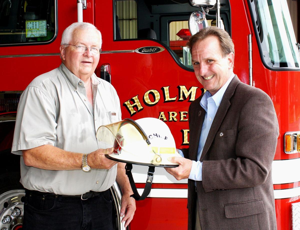 Menches named Holmen fire chief Local