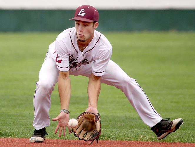 WIAC tournament baseball UWLa Crosse scores 3 in 10th inning to beat