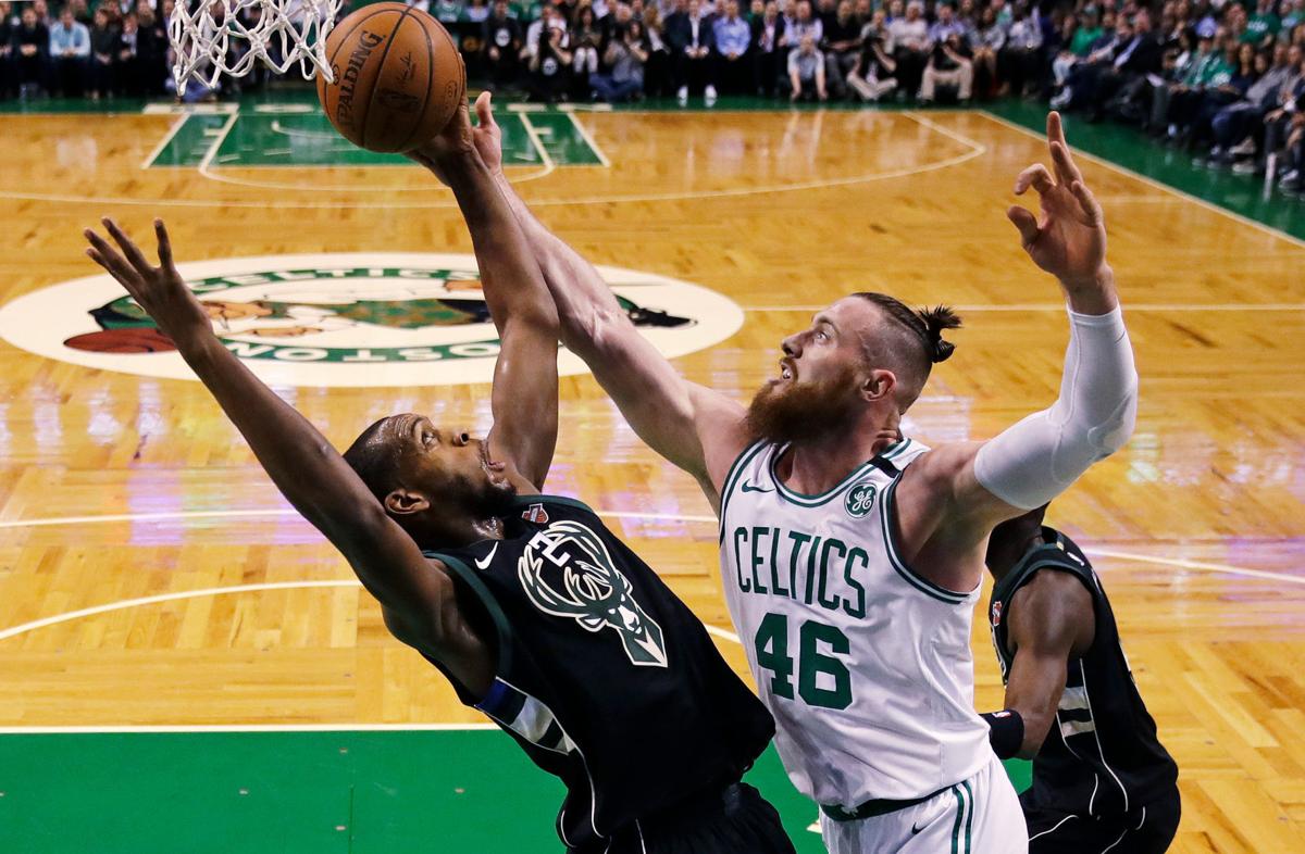 Brown Scores 30 Celtics Roll To 120 106 Win Over Bucks