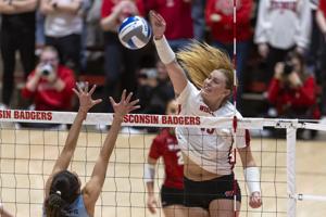 Wisconsin volleyball superstar receives diagnosis. Here's what we know